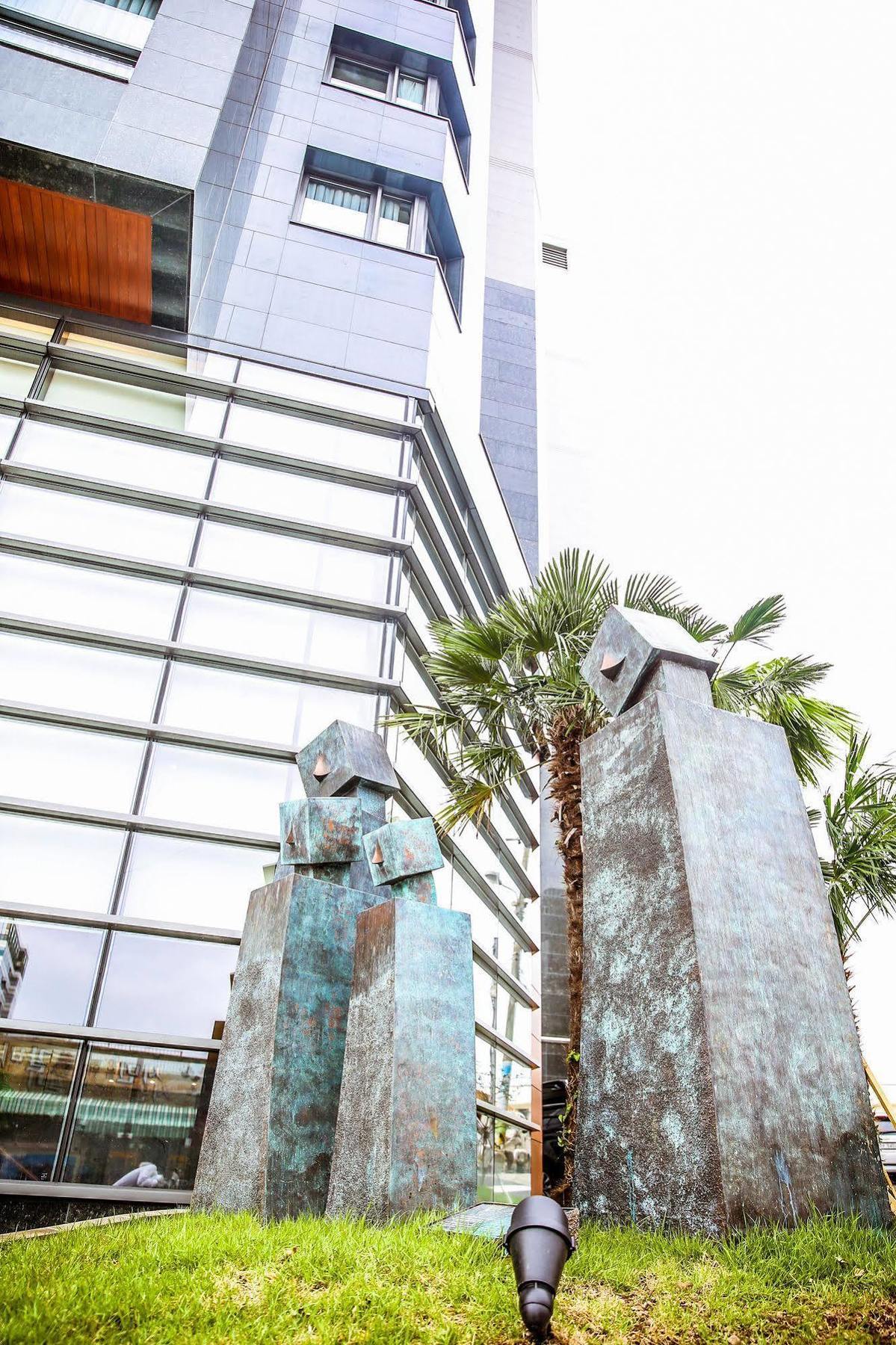 Golden Daisy Hotel مدينة سيوجويبو المظهر الخارجي الصورة
